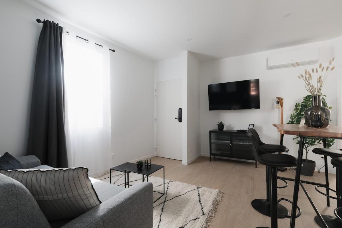 Le Graphiste ~ Hypercentre ~ Climatisation Apartment เปรีเกอ ภายนอก รูปภาพ