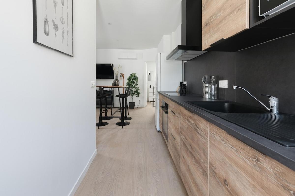 Le Graphiste ~ Hypercentre ~ Climatisation Apartment เปรีเกอ ภายนอก รูปภาพ